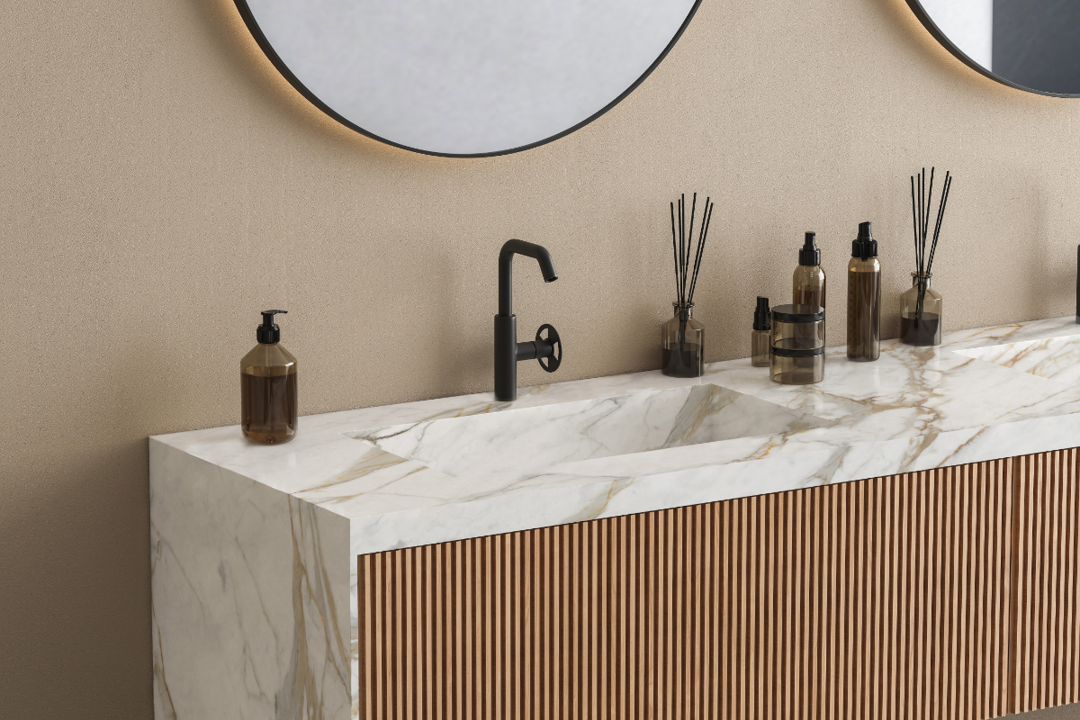 Neolith_New_classtone_Calacatta_Roma_bath.jpg